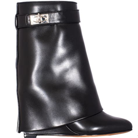 Givenchy Shark Lock Boots In Black 